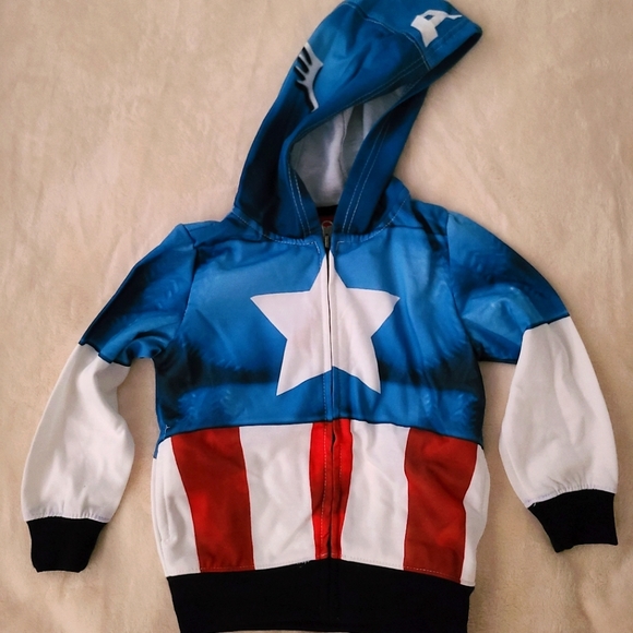 Marvel Other - 👀50% OFF - NWT‼️ Marvel brand Captain America Zip-up Hoodie
